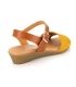 Sandale compensée Eva Frutos 9039 moutarde pour pieds sensibles