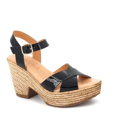 Sandale Kaola 472 Altamira en cuir noir vernis pour femmes