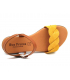 Eva Frutos 9139 jaune, sandale plate en cuir souple aspect nubuck.
