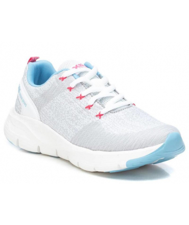 Baskets Xti 43873 gris, sneakers mode & super confort, semelle gel à mémoires de formes pour femmes