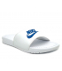 Claquettes Nike Benassi JDI blanc & bleu pour hommes et femmes